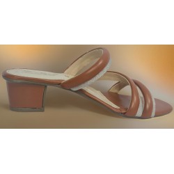 BROWN FANCY SLIPPER